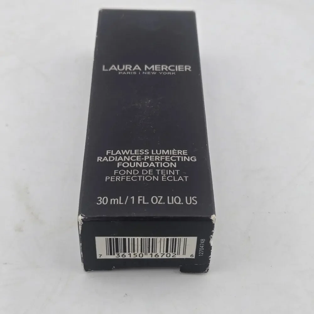 Laura Mercier Flawless Lumiere Radiance Perfecting Foundation 5N1 Pecan 1oz New